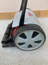 Tagliaerba manuale elicoidale