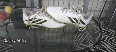 scarpe da calcio cosa adidas 