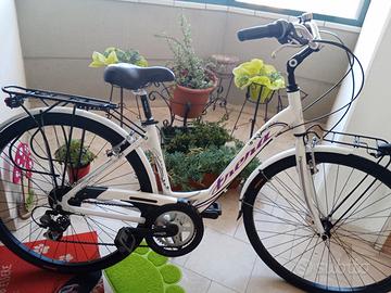 city bike da donna usata in alluminio 