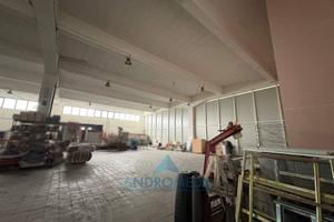 Immobile di 1000 m² a Cercola