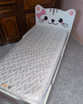 Letto da bambina+materasso memory form