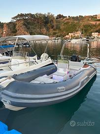 Gommone predator 540