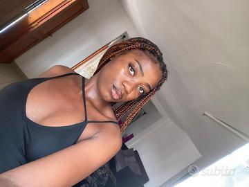 Cameriera , in piano