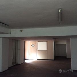 Magazzino a Merate