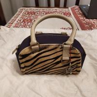 Borsa Redwall