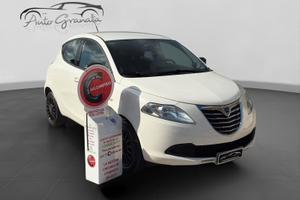 Lancia Ypsilon 1.2 69cv GPL Elefantino Rosa