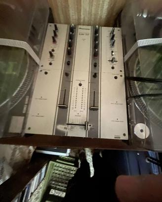 Mixer pioneer Djm707