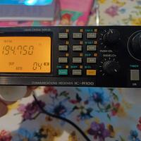 Ricevitore ICOM IC-R100