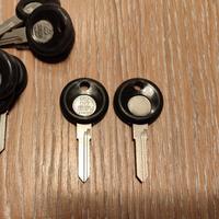 Chiavi nuove da intagliare per VW golf audi 80
