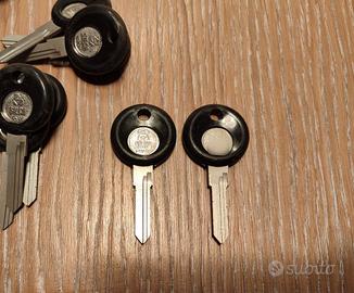 Chiavi nuove da intagliare per VW golf audi 80