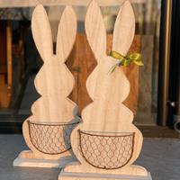 porta fiori a forma di coniglio in legno