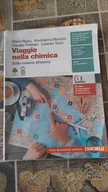 Libro di testo per Viaggio nella chimica 