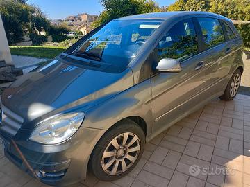 Mercedes classe b 200