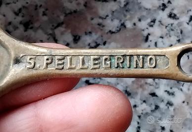 VECCHIO APRIBOTTIGLIE CAVATAPPI SAN PELLEGRINO