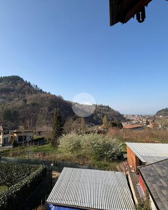 CASA SEMINDIPENDENTE A BARGE