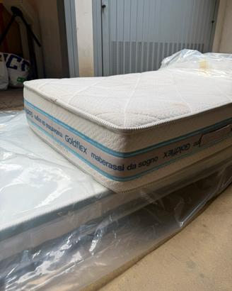 Coppia di materassi goldflex con rivedtimento