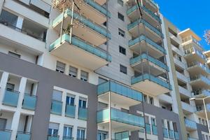 Bari Poggiofranco Bilocale arredato-p.auto-libero