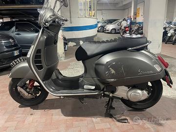 Vespa Gts 250ie