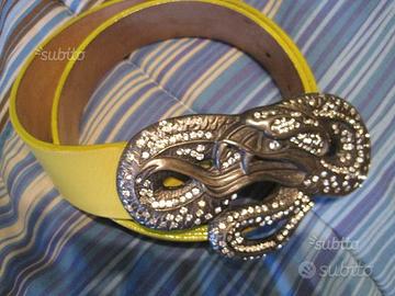 Splendida cintura gialla di pelle