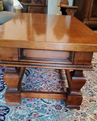 tavolino in legno stile moderno