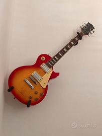 Chitarra elettrica stile les paul