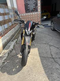 Aprilia Dorsoduro Factory originale