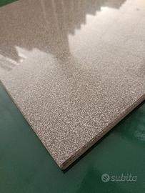 Pavimento in gres porcellanato 