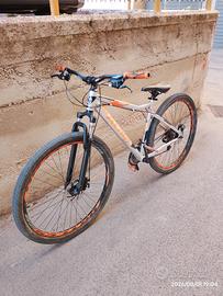 Atala Snap '29