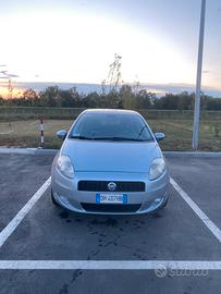 Fiat grande punto 1.4 8V