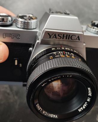 Fotocamera Yashica FR