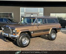 JEEP Cherokee Chief  5900cc V8 AUTOMATICO