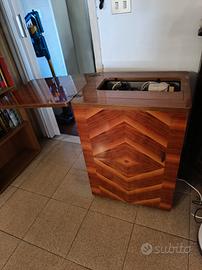 Vecchia macchina da cucire Necchi mod. 267