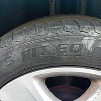 gomme 225 50 r17 