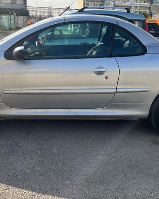 Autovettura Peugeot 206 cc 1.6hdi