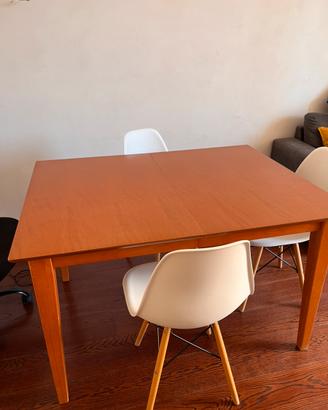 Tavolo in legno con allungo - Roma