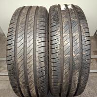 gomme 215/65/16c michelin al 90%