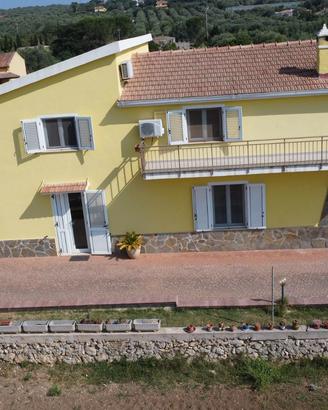 Casa indipendente a Caniga