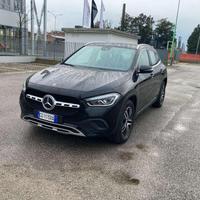 Mercedes GLA 180 Premium auto