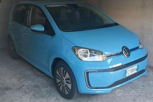 Volkswagen e-up! Elettrica, 4 porte 82 CV Nuova