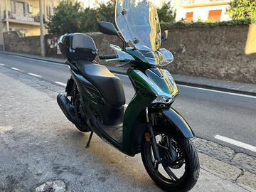 Honda sh 150 vetro