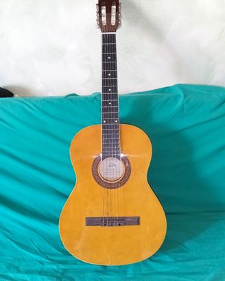 chitarra classica Eko perfettamente funzionante 