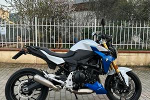 Bmw  f 900 r