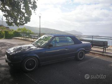 BMW E30 325 i cabrio