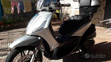 piaggio Beverly 350