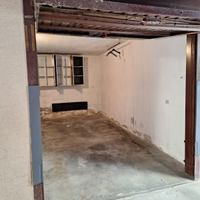 Box garage