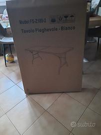 Tavolo da esterno 