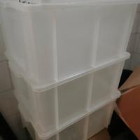 vasche in plastica con coperchio