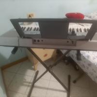 Tastiera musicale Yamaha psrE323