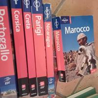 Guide turistiche e cartine stradali