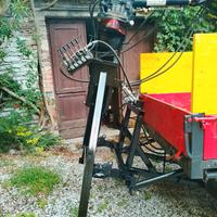 Gru per motoagricola o trattore